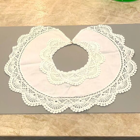 Double Lace Crocheted White Collar - Picture 2 of 6